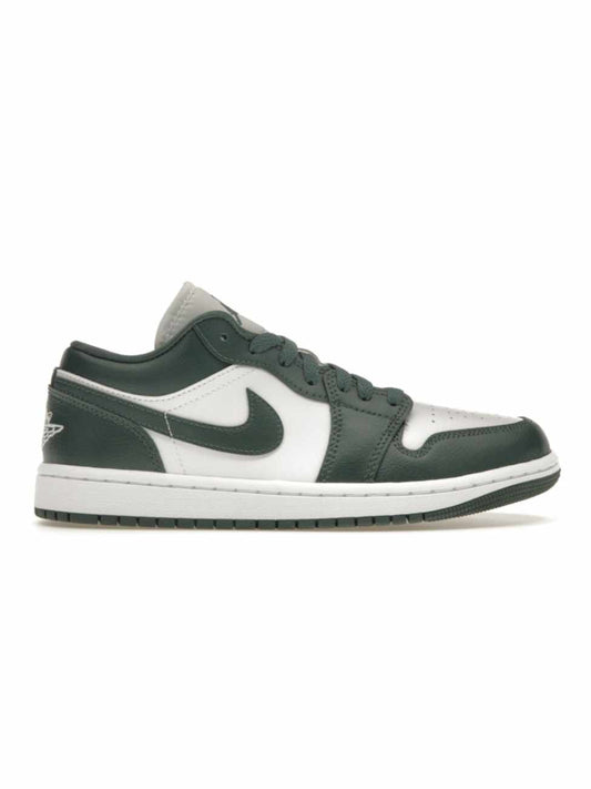 Jordan 1 low Galactic Jade